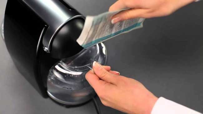 Decalcificazione della macchina da caffè
