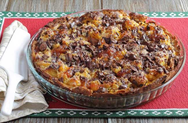 Baked panettone pudding in a glass dish